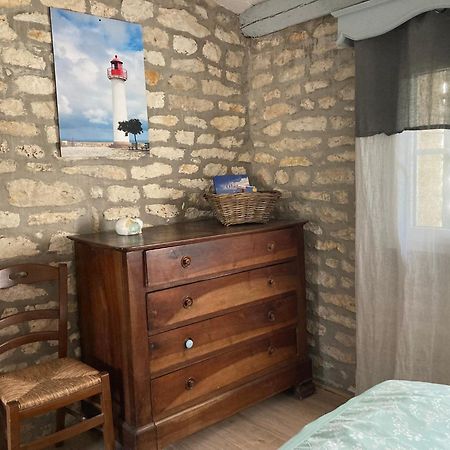 Вилла La Bourriche Долю-д'Олерон Экстерьер фото